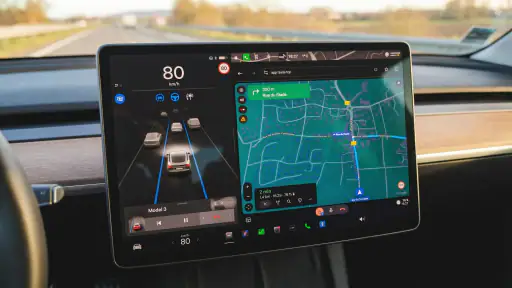TaaDa: Android Auto pour Tesla